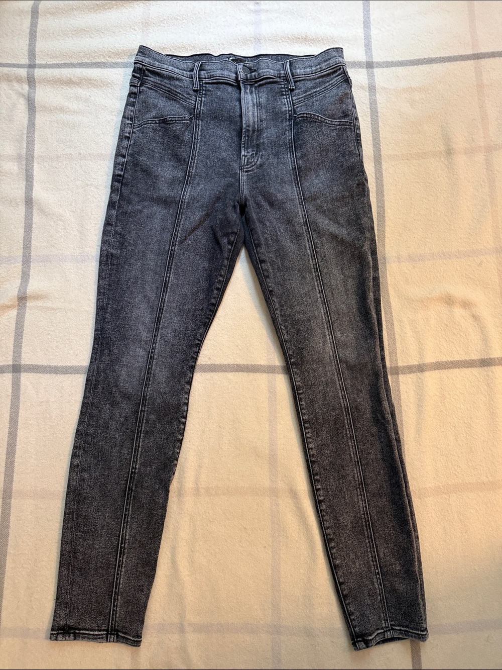 MOTHER The Seamed Swooner Skimp Jean in Train Stops Size 32 - Picture 3 of 16